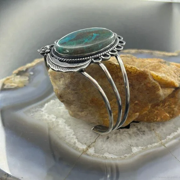 Sterling Silver Southwestern Style Large Oval Shattuckite Bracelet For Women #1